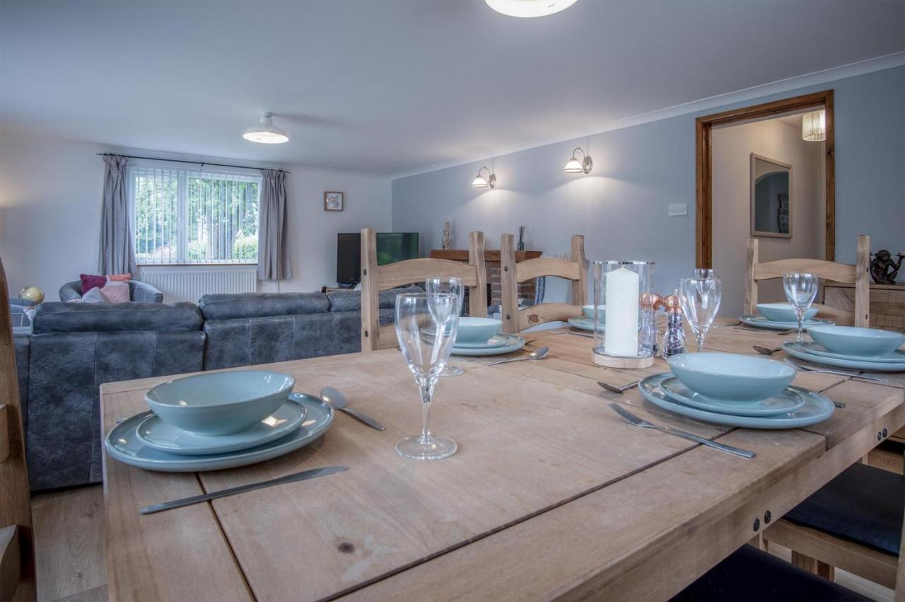 Tucking Mill - 3 Bedroom Holiday Home - Stepaside Stepaside  Екстер'єр фото