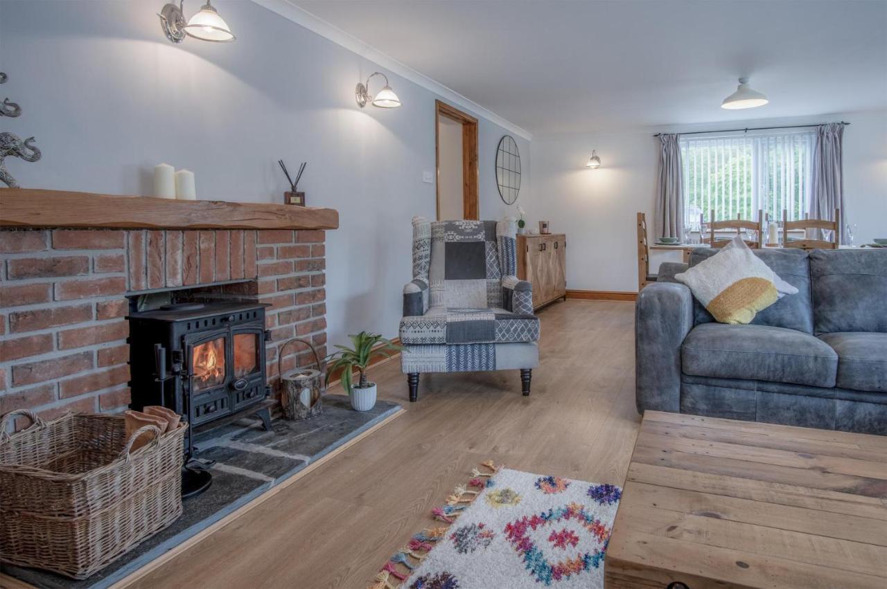 Tucking Mill - 3 Bedroom Holiday Home - Stepaside Stepaside  Екстер'єр фото
